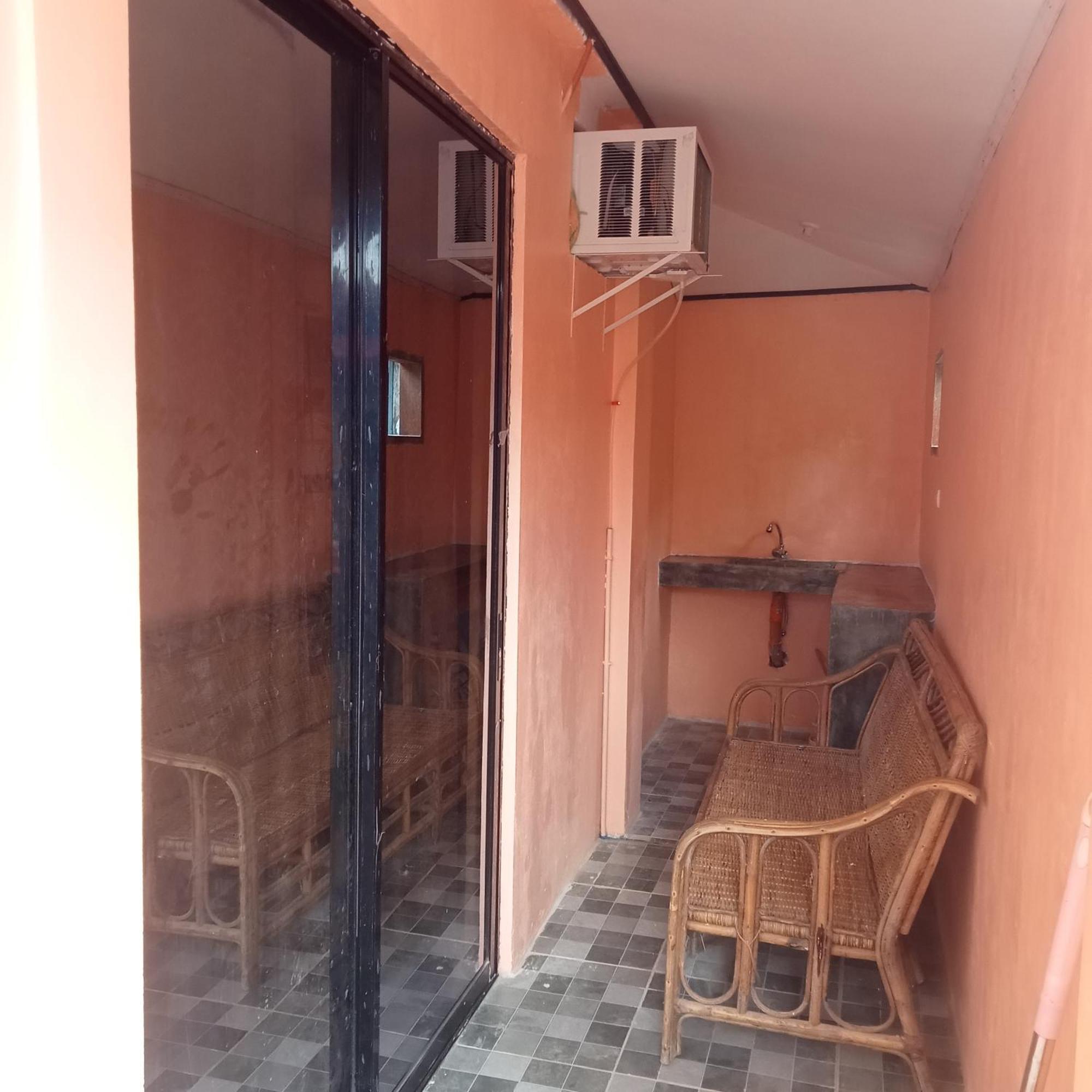 Janhour Place San Vicente  Buitenkant foto